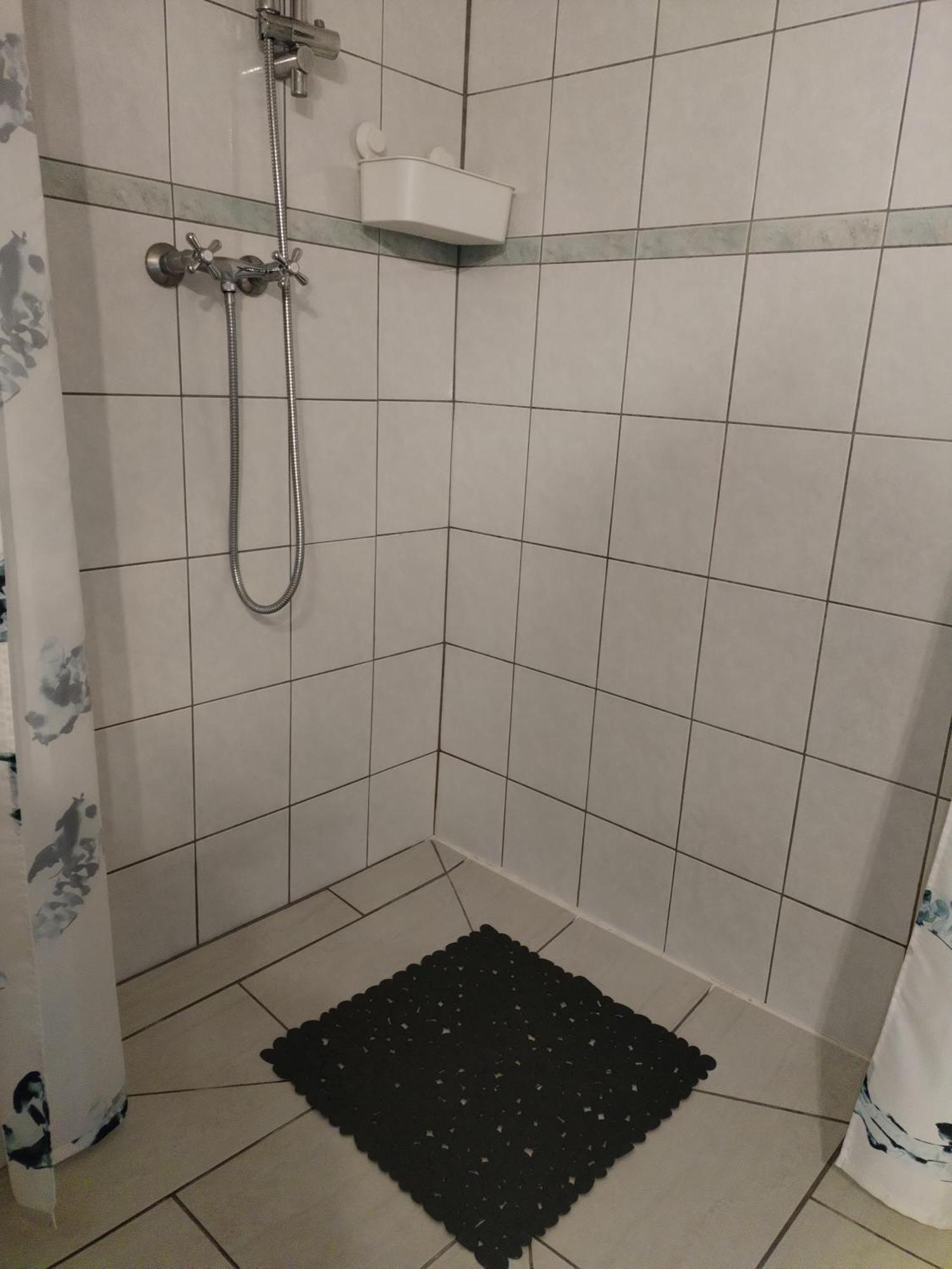 Vila Hedoniste 1 Herpy-l'Arlesienne Exteriér fotografie