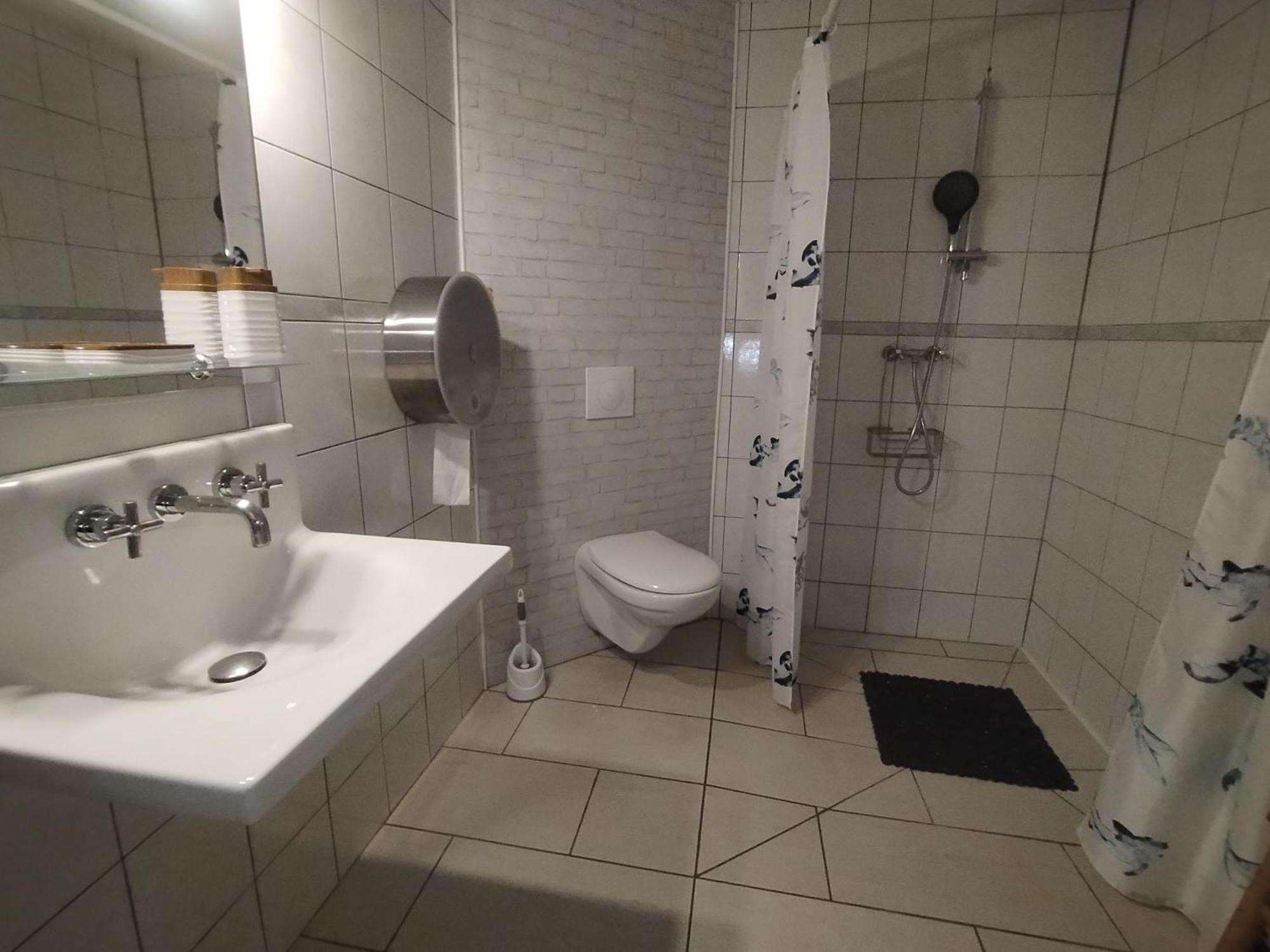 Vila Hedoniste 1 Herpy-l'Arlesienne Exteriér fotografie